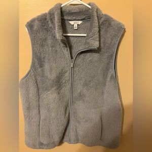 Croft & Barrow Gray Furry Vest